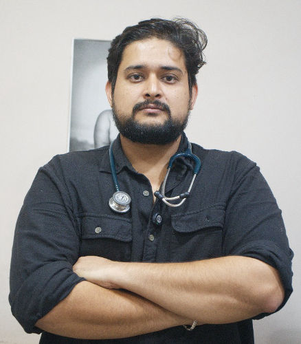 Dr Hradyesh Dixit